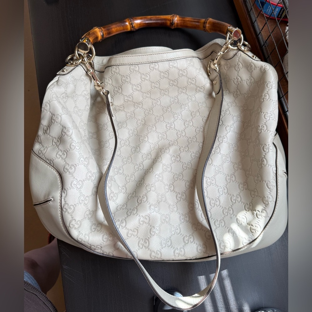 VGC/Excellent Auth Gucci Leather Shldr/Crossbdy Bag w/Bamboo Handles & COA incl!